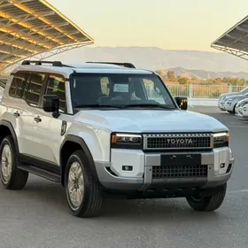 Toyota Land Cruiser Prado 2025