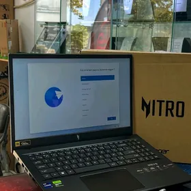 Acer Nitro V15 / i9 / 64GB RAM