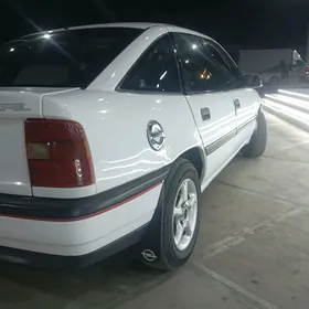 Opel Vectra 1989