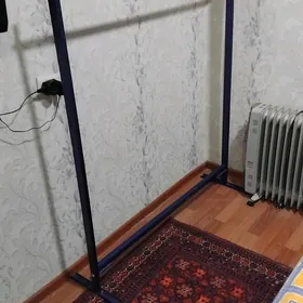 напольная вешалка