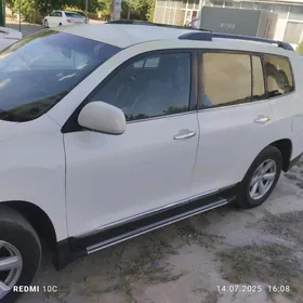 Toyota Highlander 2011