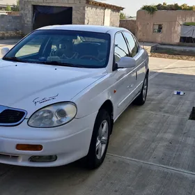 Daewoo Leganza 1999