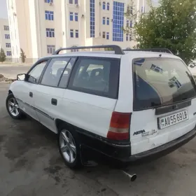 Opel Astra 1992