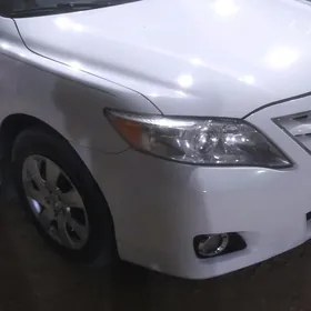 Toyota Camry 2010