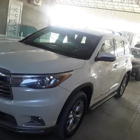 Toyota Highlander 2016