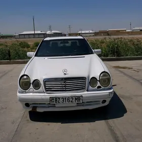 Mercedes-Benz E430 2000