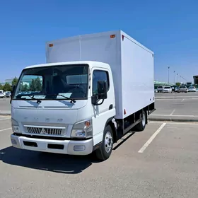 Mitsubishi Canter 2025