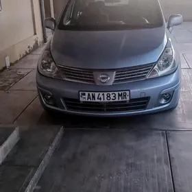Nissan Versa 2009