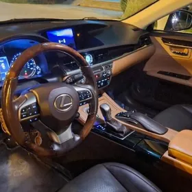 Lexus ES 350 2018