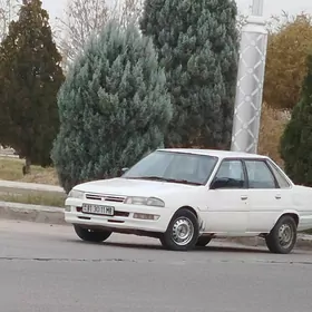 Toyota Corona 1985