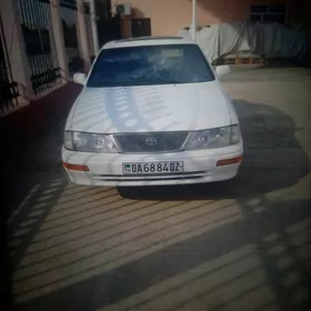 Toyota Avalon 1996