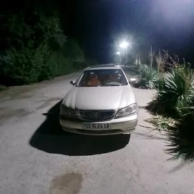 Infiniti I30 2000
