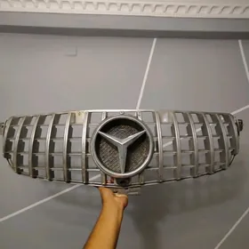 Mercedes