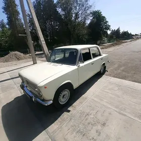 Lada 2104 1980