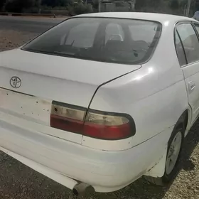 Toyota Corona 1995