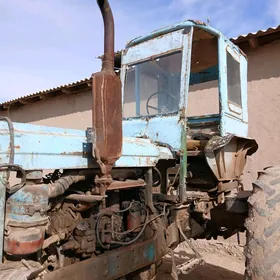 MTZ T-28 1982