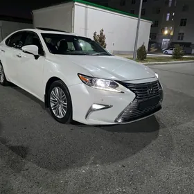 Lexus ES 350 2016