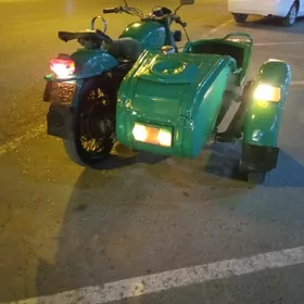 Ural 4320 1981
