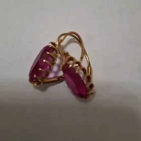 Гызыл гулакхалка