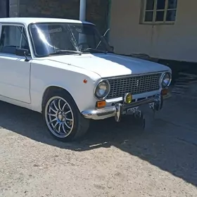 Lada 2104 1980