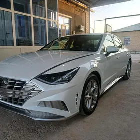 Hyundai Sonata 2021