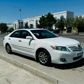 Toyota Camry 2010