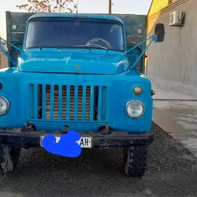 Gaz 52 1987