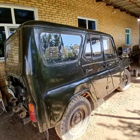 UAZ 469 1989