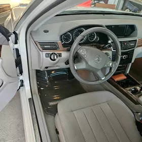 Mercedes-Benz E350 2011