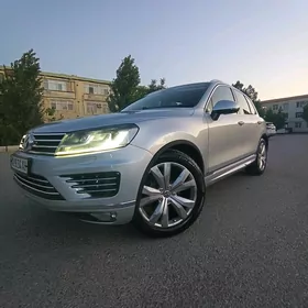 Volkswagen Touareg 2016