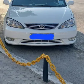 Toyota Camry 2005