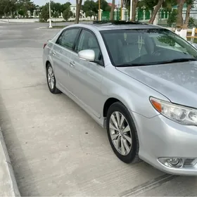 Toyota Avalon 2011