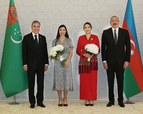 Baku şäherinde Türkmenistanyň we Azerbaýjanyň haýyr-sahawat gaznalarynyň wekilleriniň duşuşygy geçirildi