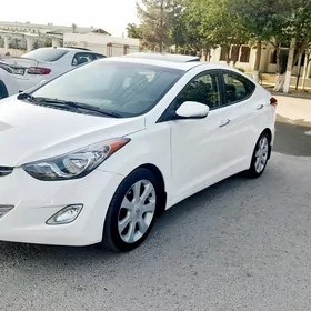Hyundai Elantra 2011