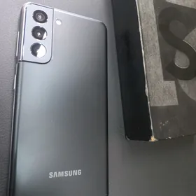 Samsung S21. 8/128