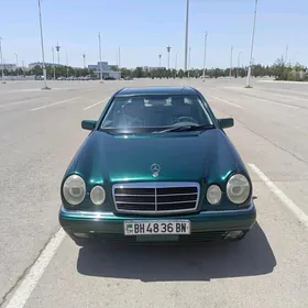 Mercedes-Benz E320 1999