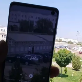 s10