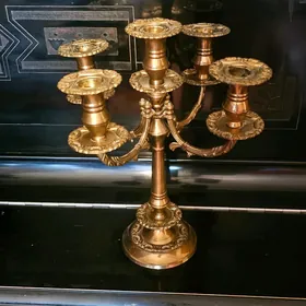 Подсвечник
