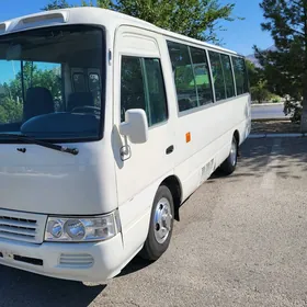 Toyota Coaster 2013