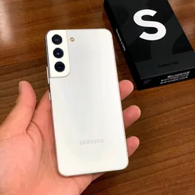 Samsung S22  8/128
