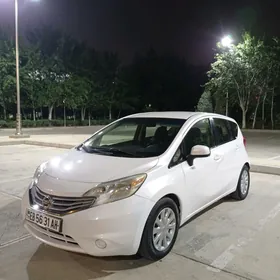 Nissan Versa 2013