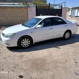 Toyota Camry 2003