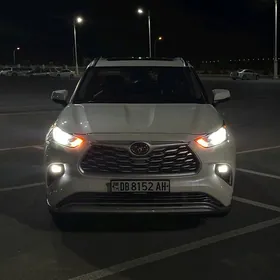 Toyota Highlander 2020