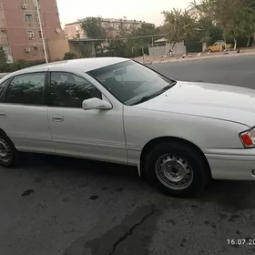 Toyota Avalon 1998
