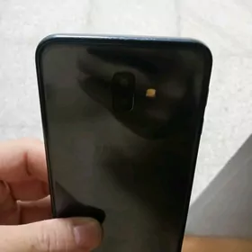 samsung galaxy J6 +