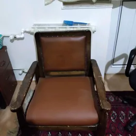 Kreslo Iran onimi