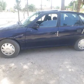 Opel Astra 1992