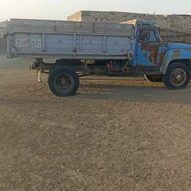 Gaz 53 1982