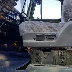 Ural 4320 1989
