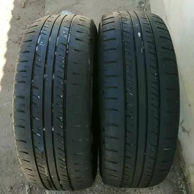 Tekerler 215/65R16